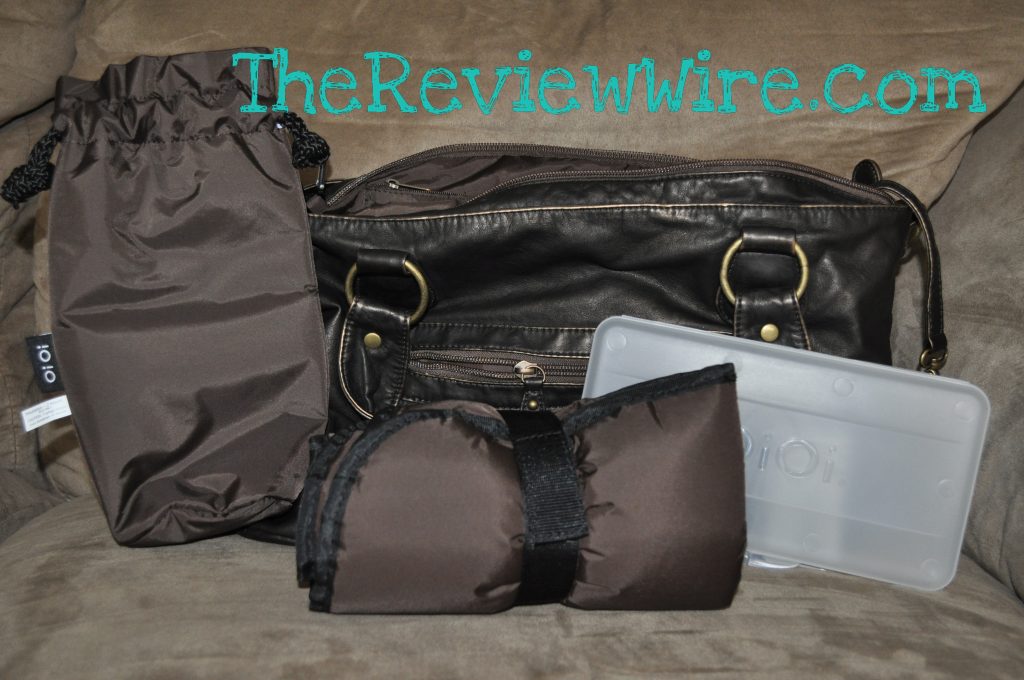 The Review Wire | OiOi Baby Bags Review