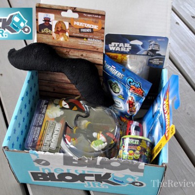 Nerd Block Jr. April 2014 Video Review: A Subscription Box For Kids