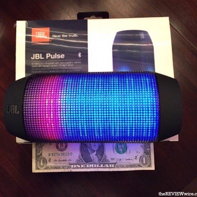 JBL Pulse: Wireless Bluetooth Speaker LED Light Show Review