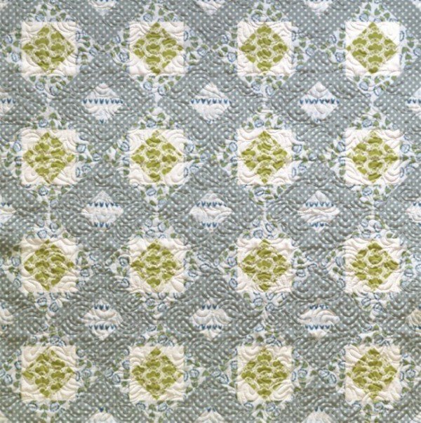 Diamond Dash Quilt in Green and Gray