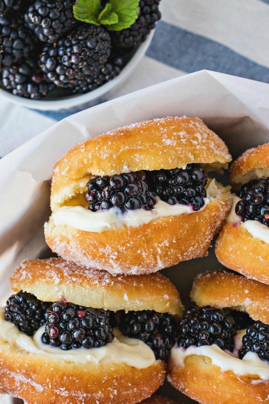 Certified Pastry Aficionado: Blackberries & Cream Slider Doughnuts