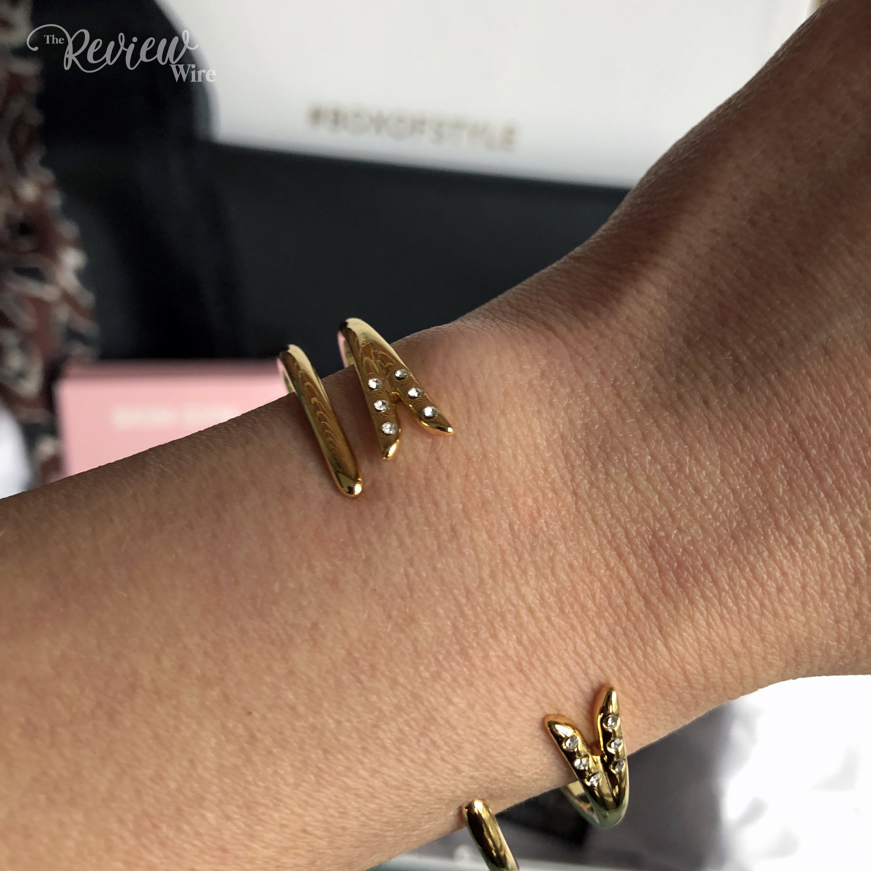 The Review Wire: Spring 2019 Rachel Zoe’s Box of Style Video Unboxing - Michelle Campbell Gold Talon Bracelet Set