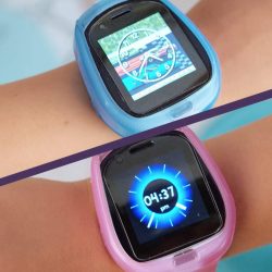 The Review Wire Holiday Gift Guide 2020: Little Tikes Tobi Robot Smartwatch