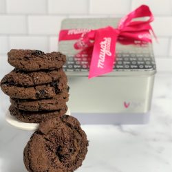 The Review Wire Valentine Guide 2021: Maya's Cookies Valentine's Day Gift Tin