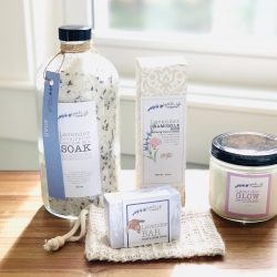 Bath and Relax Lavender Gift Set