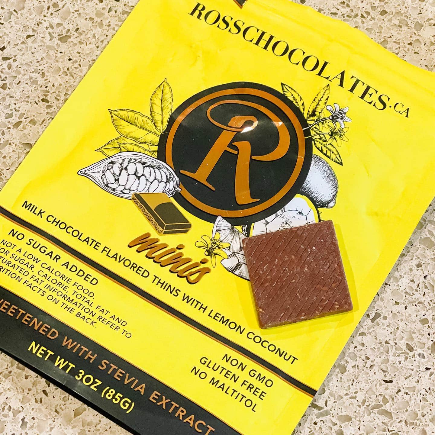 No Sugar Added Chocolates? YES PLEASE! But do they taste good? YES SIREE BOB! I received a sample of the mini #rosschocolates in lemon &  coconut… which just made me wanting to try the other flavors! 

❓Do you like flavored chocolate? What’s your fav? 

#ketofriendly #glutenfree #chocolatelover #lemoncoconut #chocolatemini