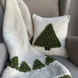 Crochet Christmas Pine Blanket